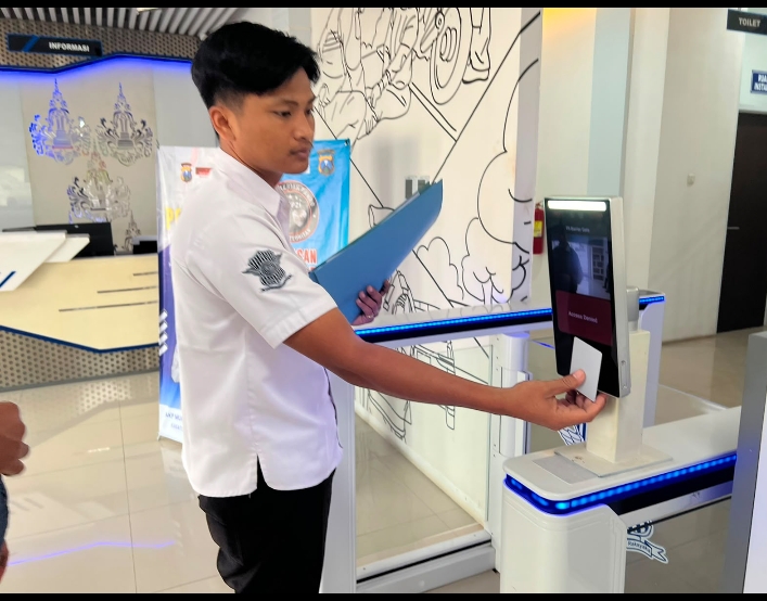 SISTEM FIFO DIGITAL DI SATPAS POLRES MALANG: TUTUP CELAH CALO, JOKI DAN ANTREAN DIPOTONG TOTAL DILARANG